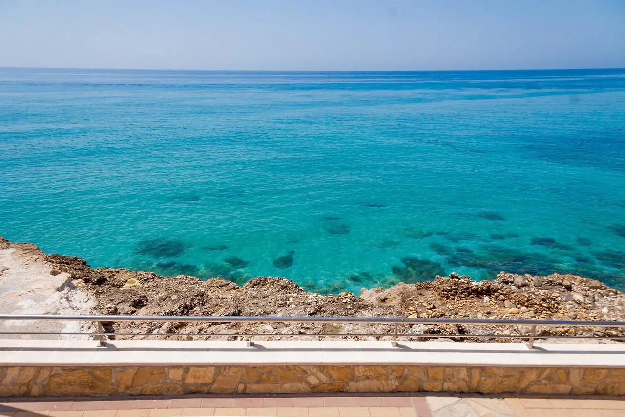 Zorrilla Torrecilla Nerja Apartamento 0*,